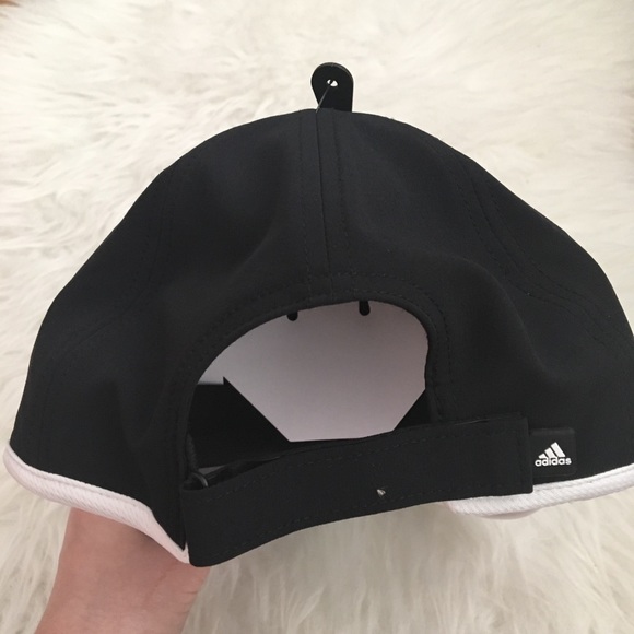 NEW Adidas Women’s Hat UPF 50 Climalite - Picture 4 of 4